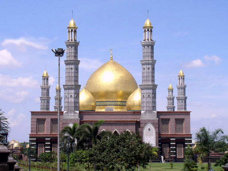 Masjid Kubah Emas di Dunia, Masjid Dian Al Mahri